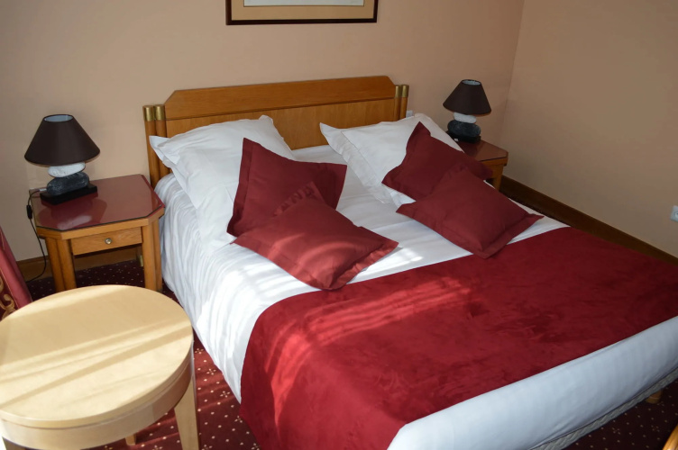 6VH Hotel
