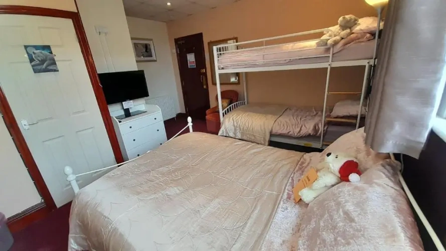 Standard Family room