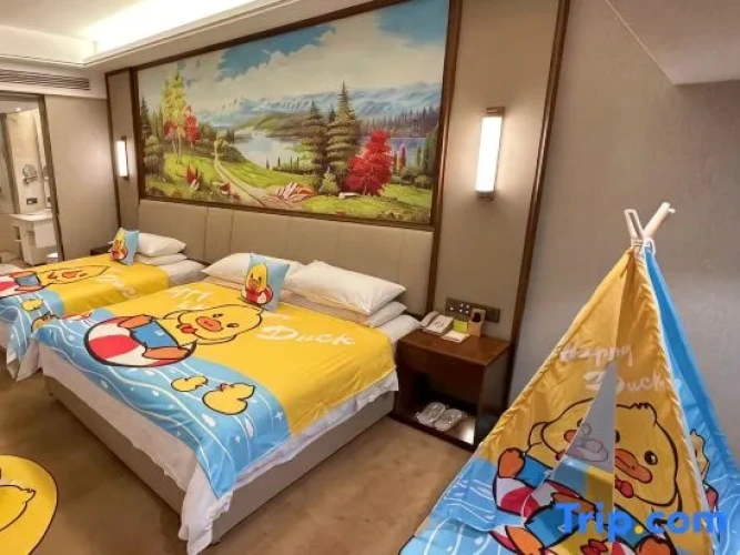 Standard Twin Family room
