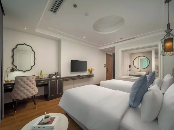 22Land Cloud Hotel