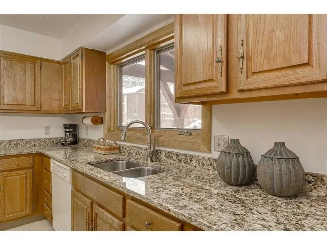 3 Bedrooms Cottage