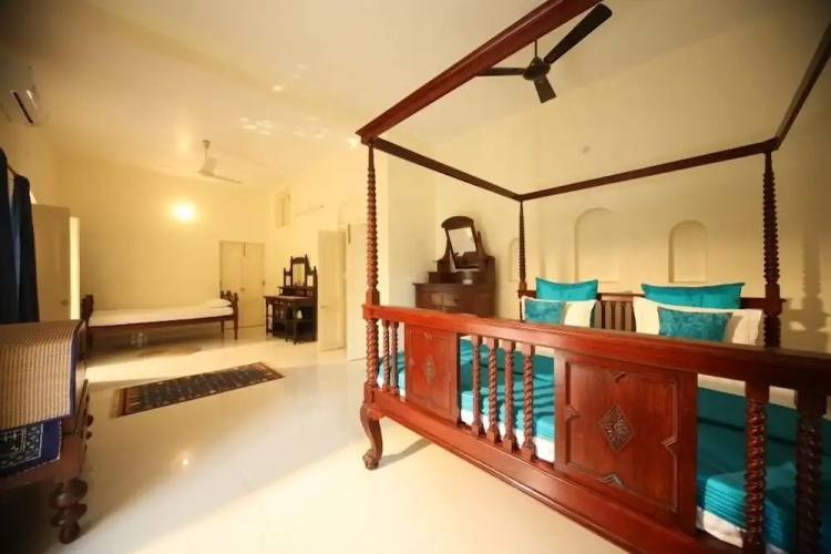 The Garden Bungalow