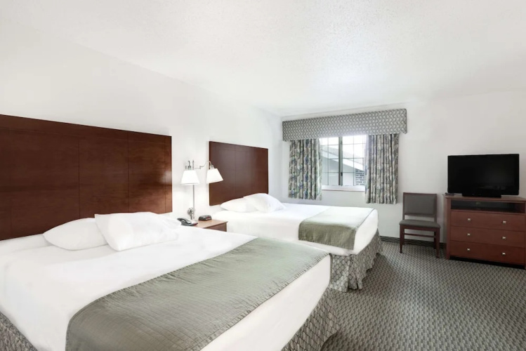 Days Inn Carroll
