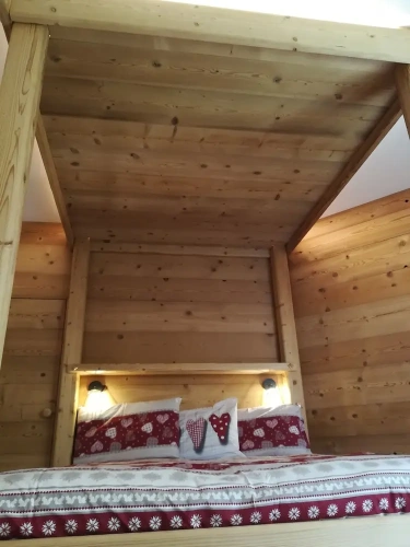 1 Bedroom Standard Double room with balcony and with mountain view