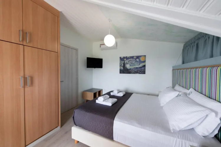 Aelia Suites