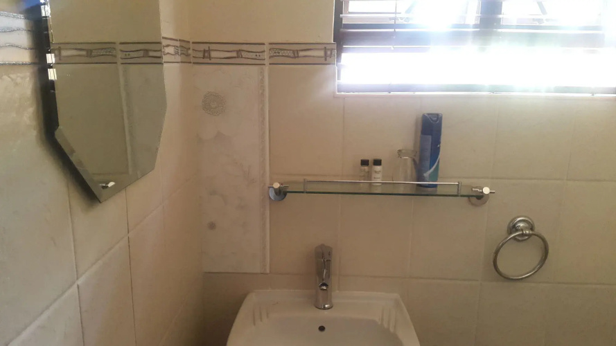 Ikaze Guest House