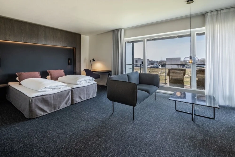 Junior Suite with balcony