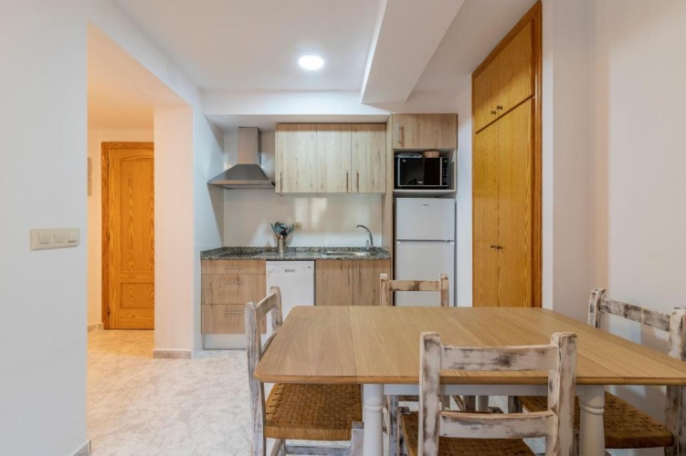 1 Bedroom Apartment