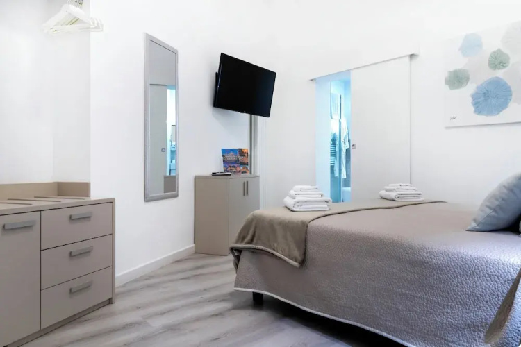 Heart City Rooms