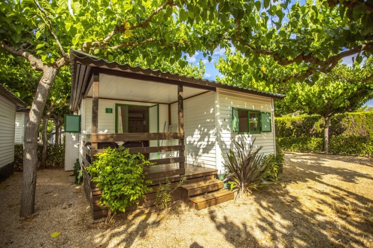 2 Bedrooms Standard Bungalow