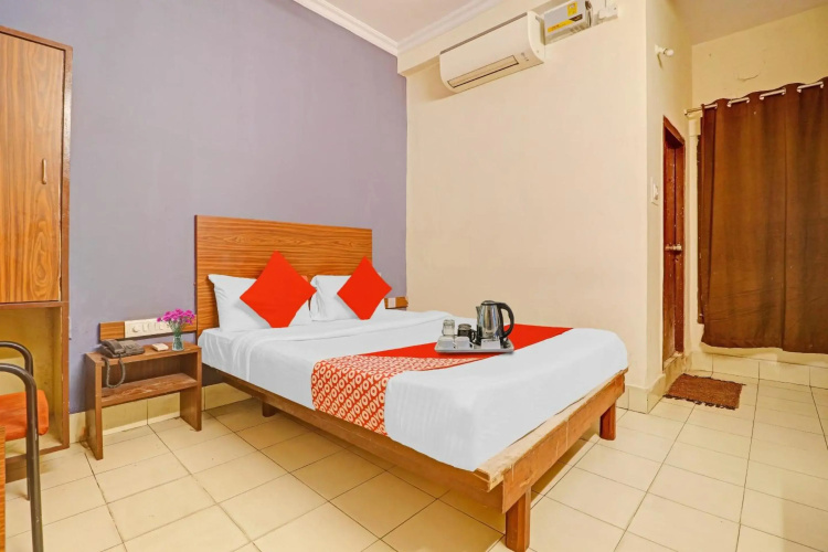 OYO 70256 Hotel Shyam