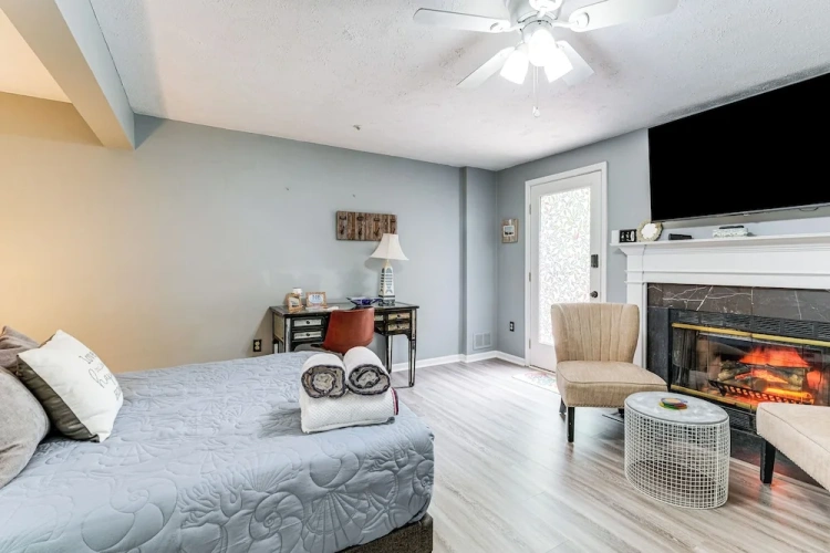 1 Bedroom Apartment