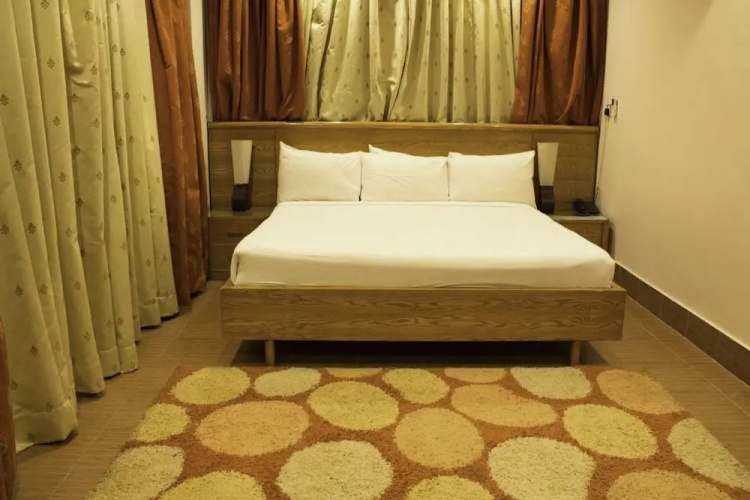 Hotel Country Inn