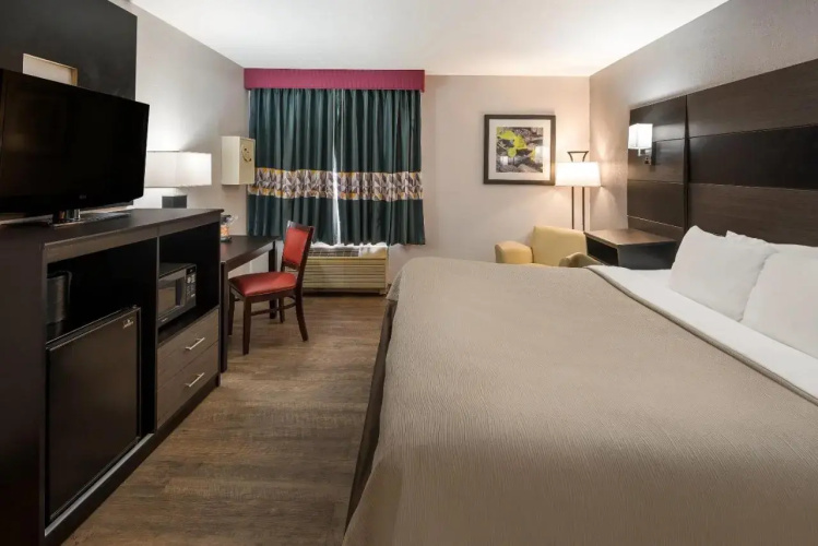 Best Western Cincinnati West Inn & Suite