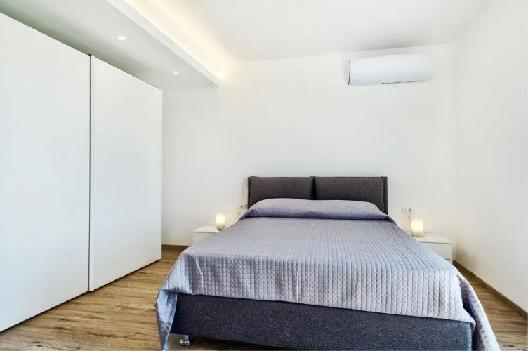 B&B Alusea
