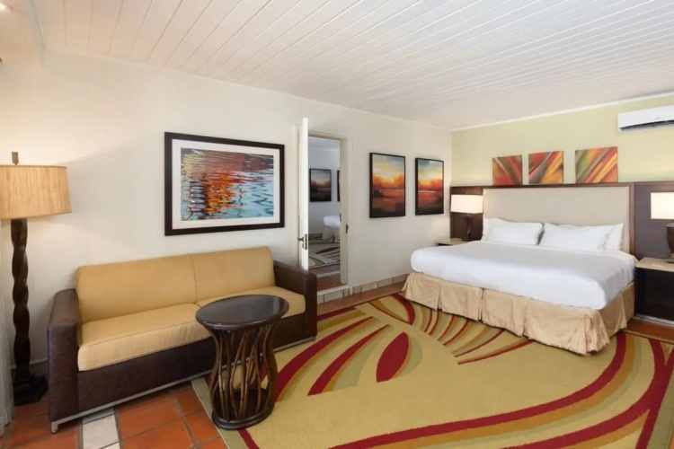 Junior Suite with ocean view