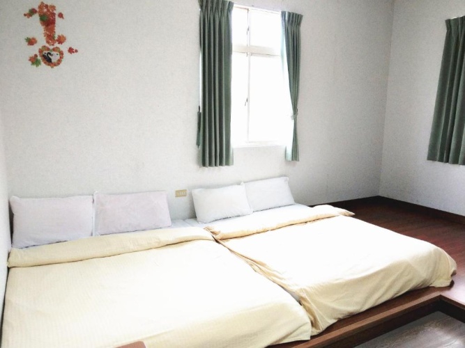 Premium Quadruple room