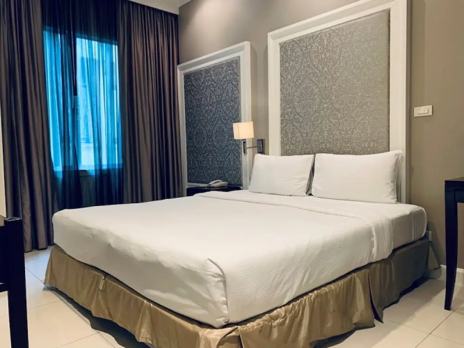 Deluxe Double room with pool view