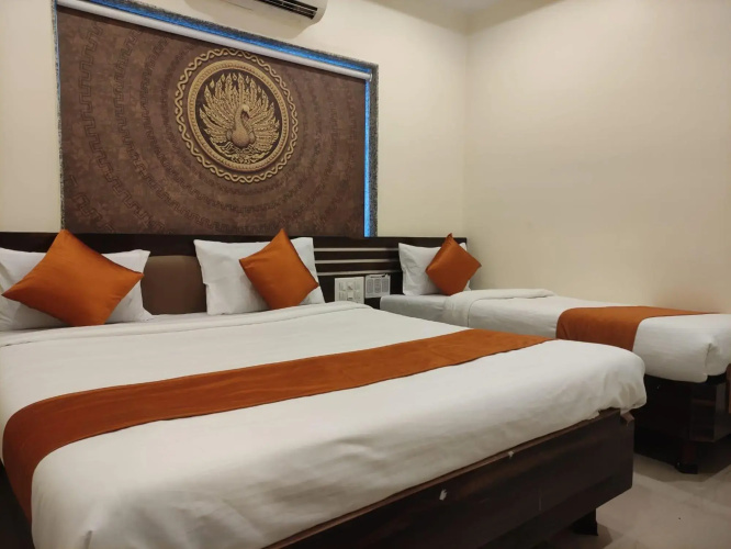 Fabhotel Sai Mrinalini