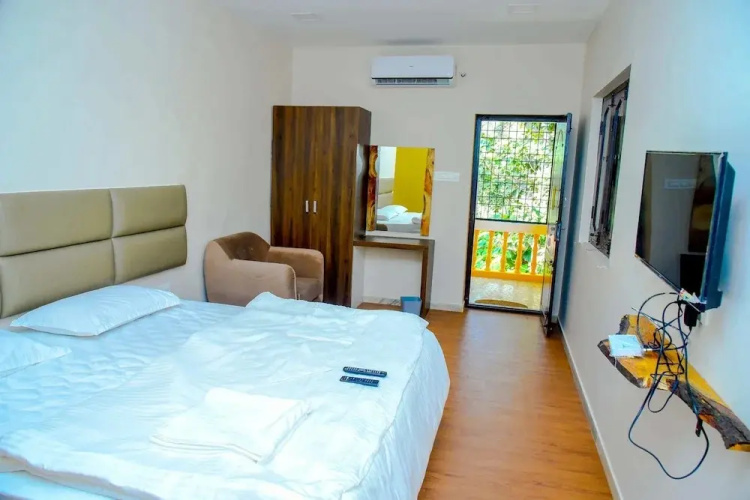 Fundera Aqua Stay