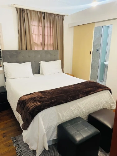 1 Bedroom Comfort room