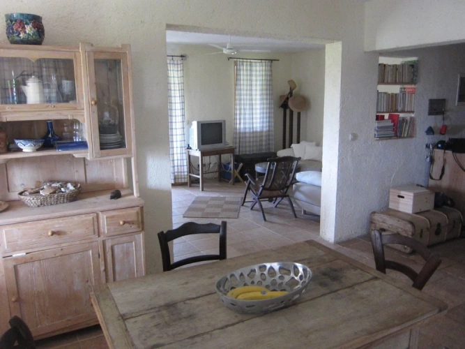 3 Bedrooms Cottage