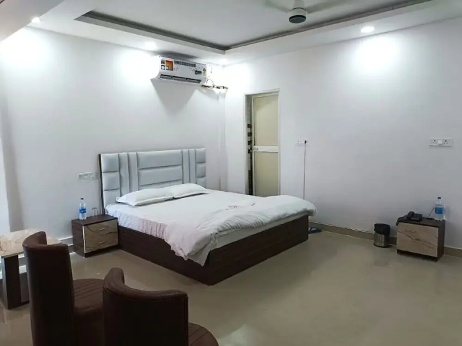 Hotel Corporate Inn