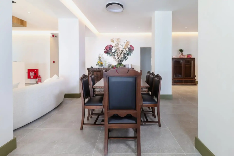 LIMNI Boutique Experience Hotel