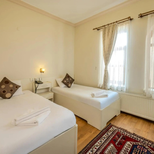 Akuzun Hotel