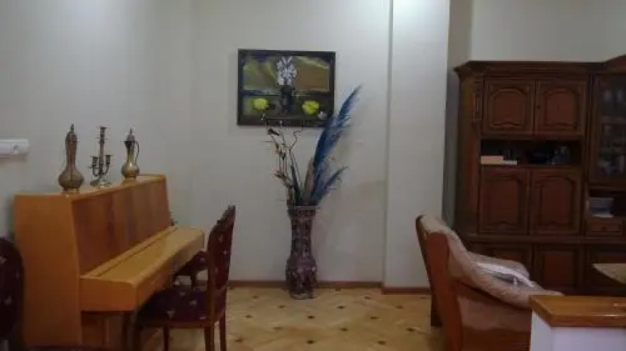 Rustavelis N12