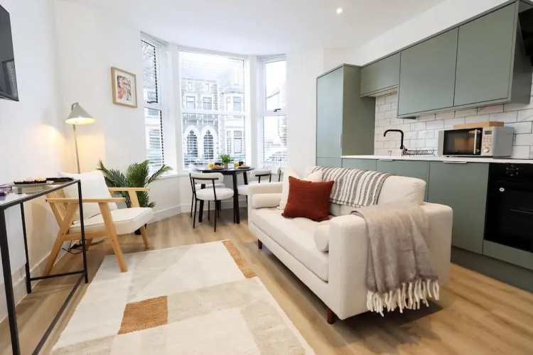 Modern & Cosy 2 Bed Flat in Charming Roath