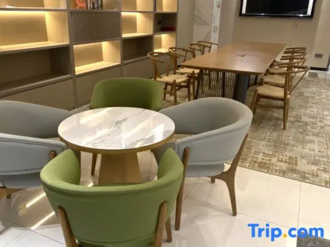 Starway Hotel (Wuhan Optics Valley baidu edifice)