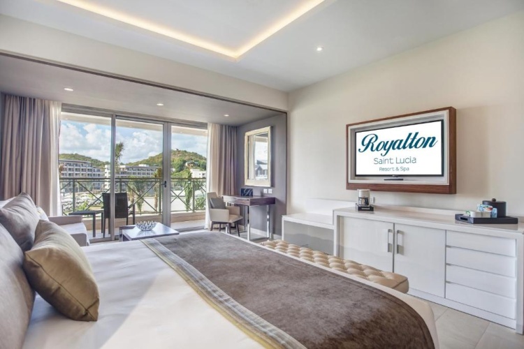 Luxury Junior Suite
