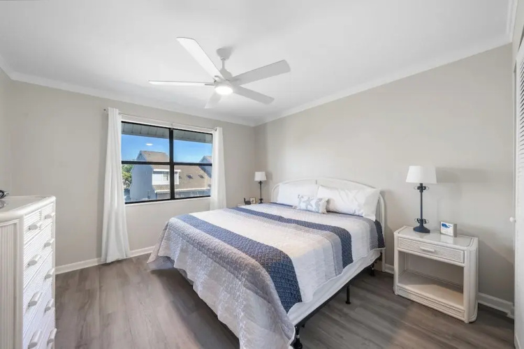 Sandy Toes Retreat