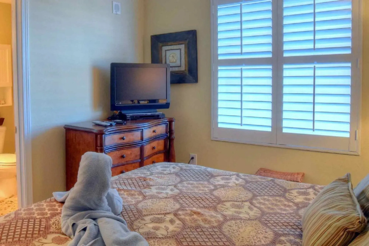 1318 Tidewater Beach Resort