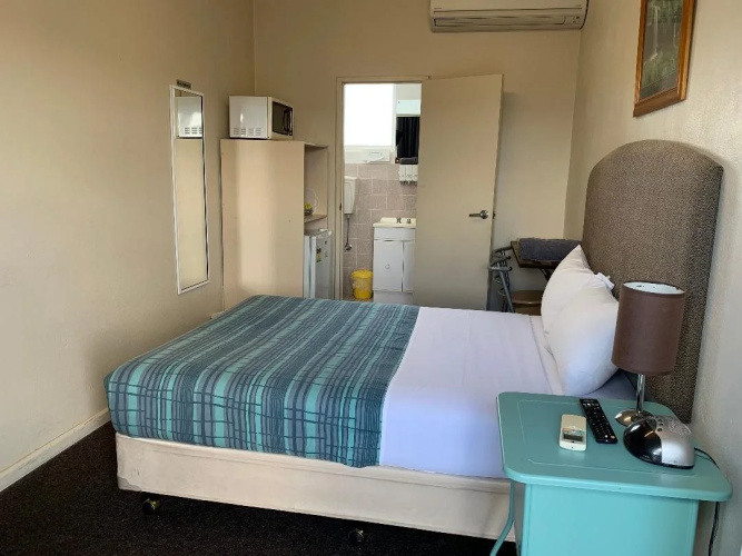 Wattle Tree Motel
