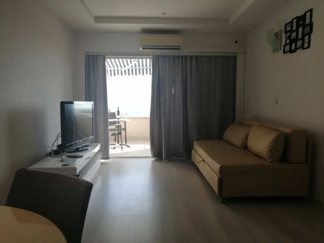 1 Bedroom Apartment with sea view