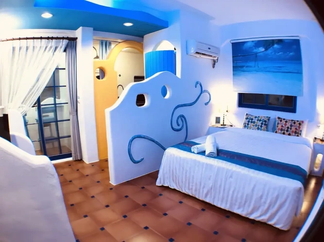Standard Double room with balcony and with sea view