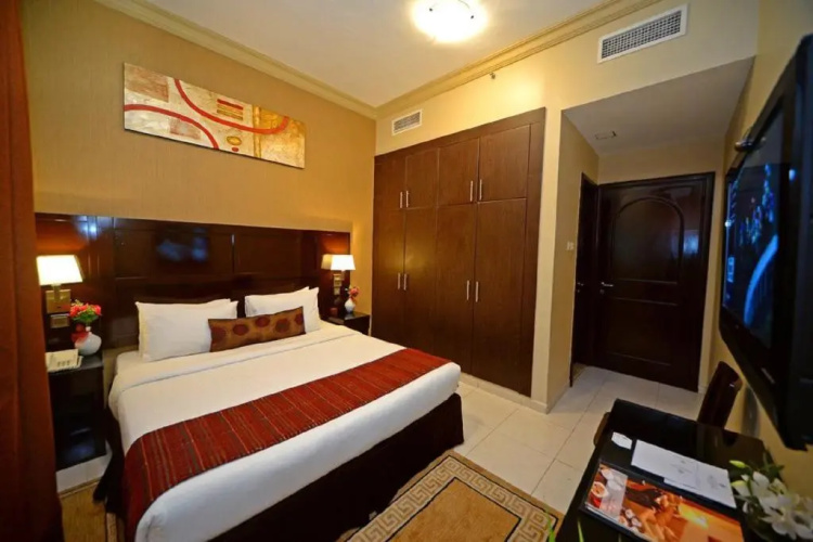 Exquisite Suite Minutes From Al Mamzar Beach