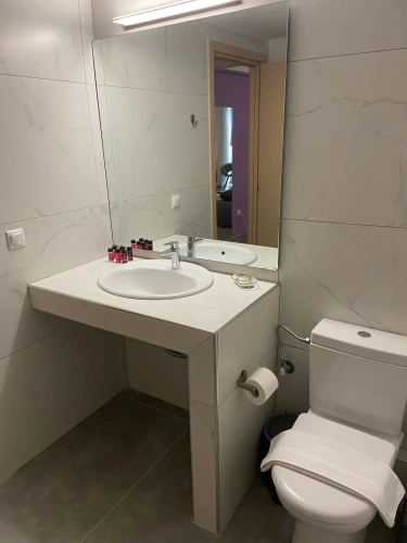 Comfort Suite with city view