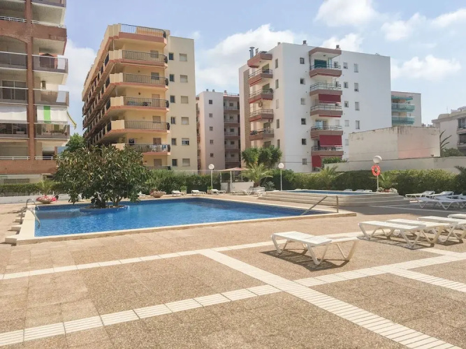 Apartamento Center Ref. 1019  by Iberplaya