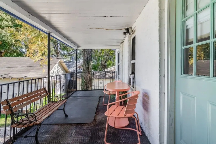 Jefferson Flat - Balcony Suite