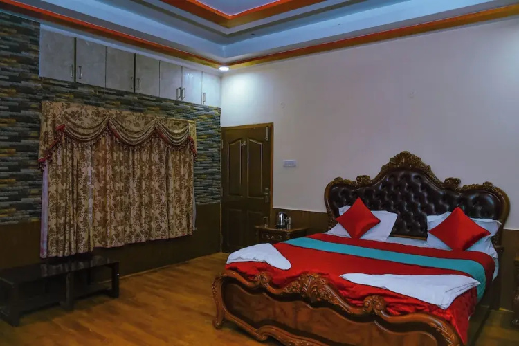 Astha Home Stay
