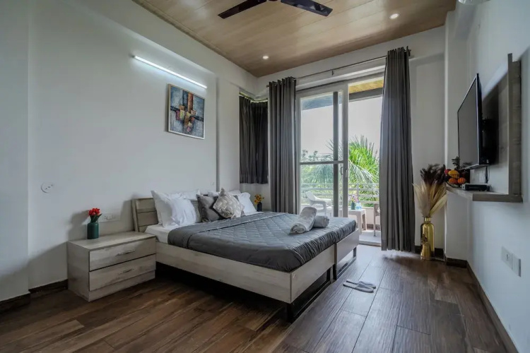 Stay Studio Hotel & Residences