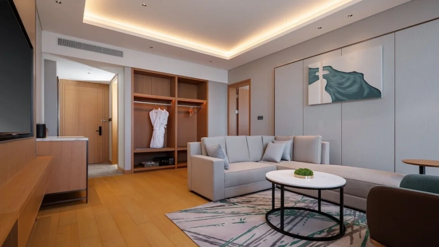 1 Bedroom Single Suite