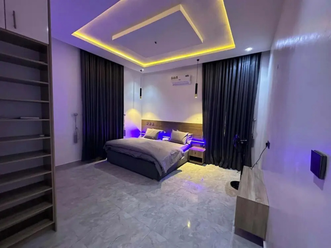Dejays Homes and Shortlets