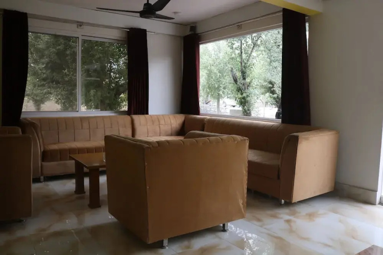 Hotel Luxy Skardu