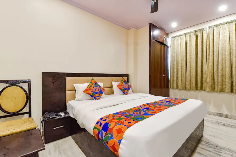 FabHotel Golden Leaf Mansarover