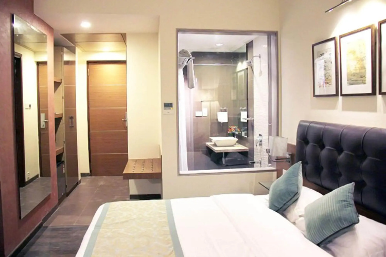 Riverview Hotel