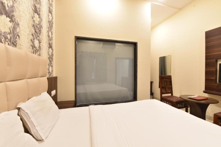 Deluxe room